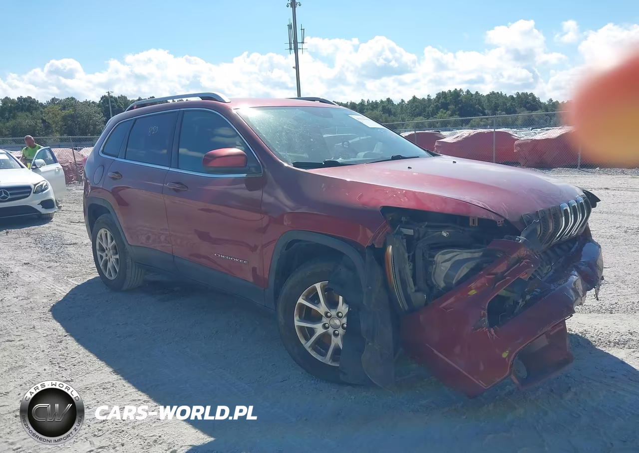 2014 Jeep Cherokee Latitude – zdjęcie 1 z 17