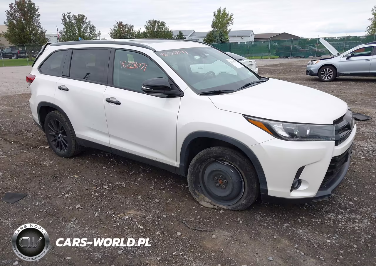 2019 Toyota Highlander Se