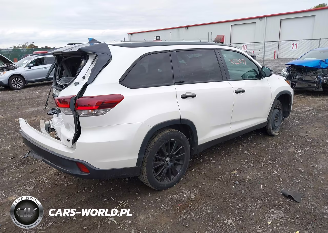 2019 Toyota Highlander Se VIN:5TDKZRFH7KS314518 - 4