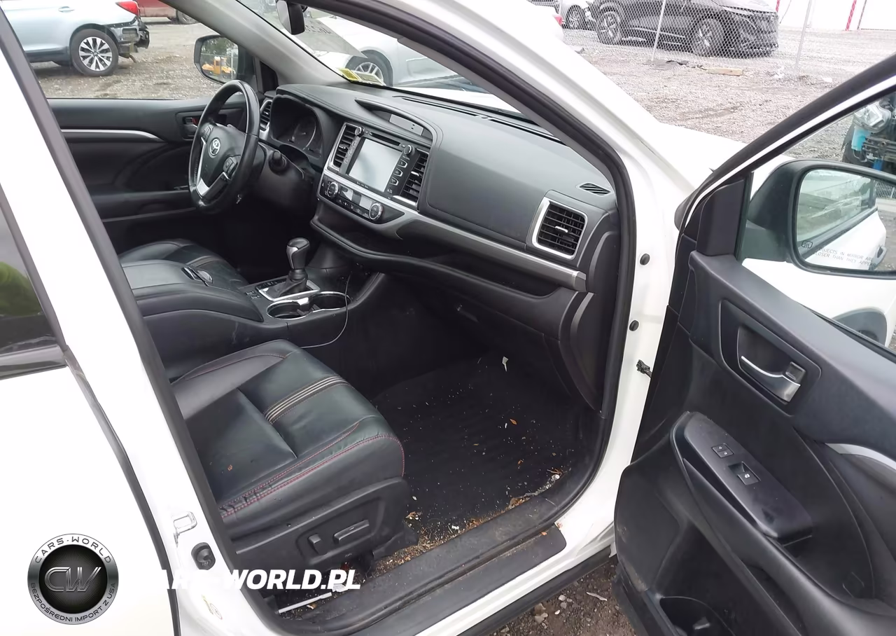 2019 Toyota Highlander Se VIN:5TDKZRFH7KS314518 - 5