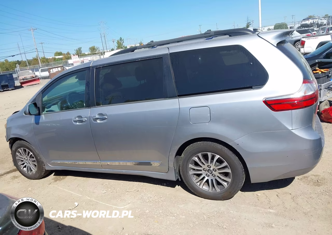 2018 Toyota Sienna Xle Premium 8 Passenger VIN:5TDYZ3DC8JS928359 - 15