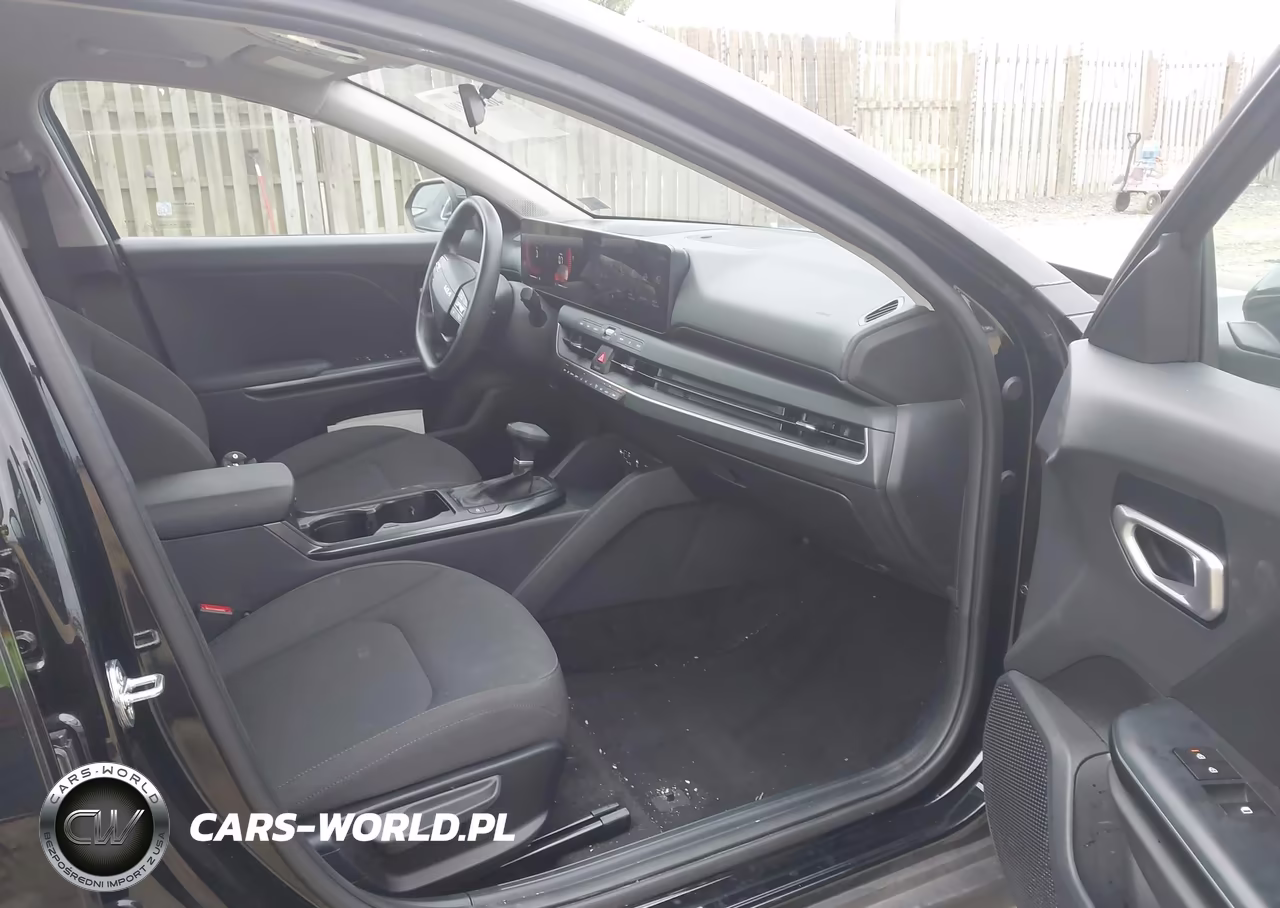 2026 Kia K4 Lxs VIN:3KPFT4DE9TE293276 - 5