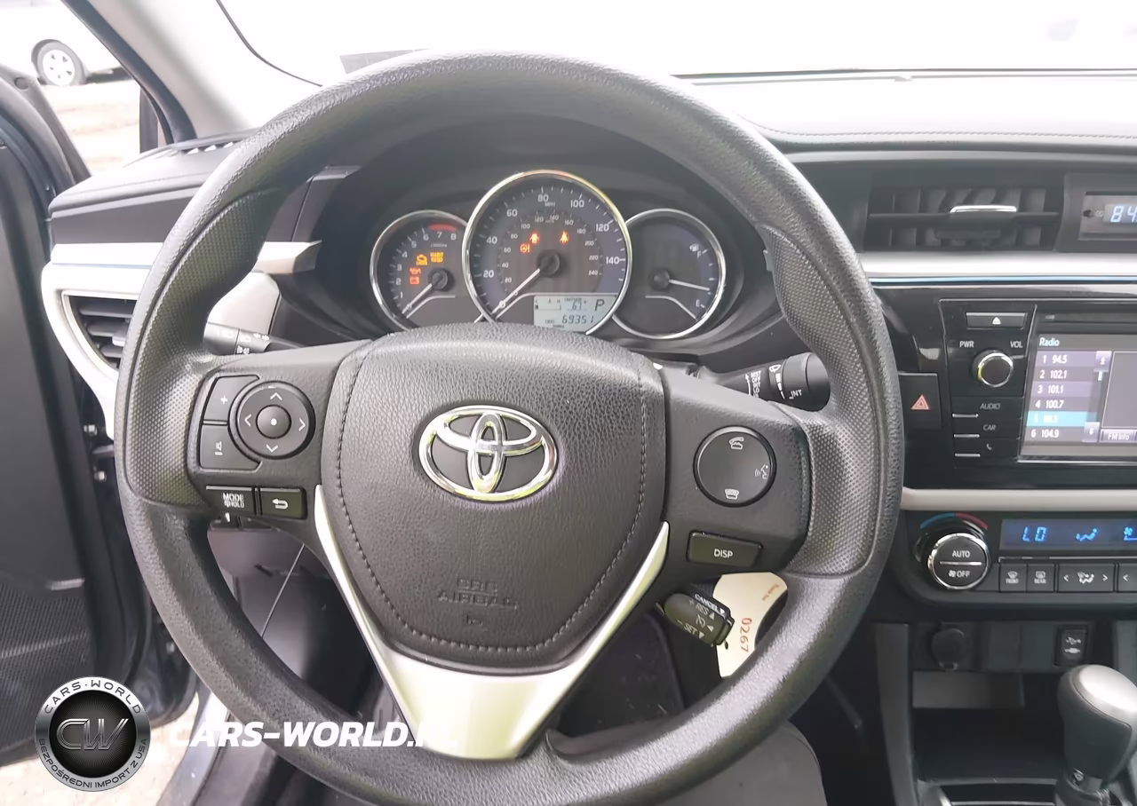 2016 Toyota Corolla Le VIN:2T1BURHEXGC662735 - 18