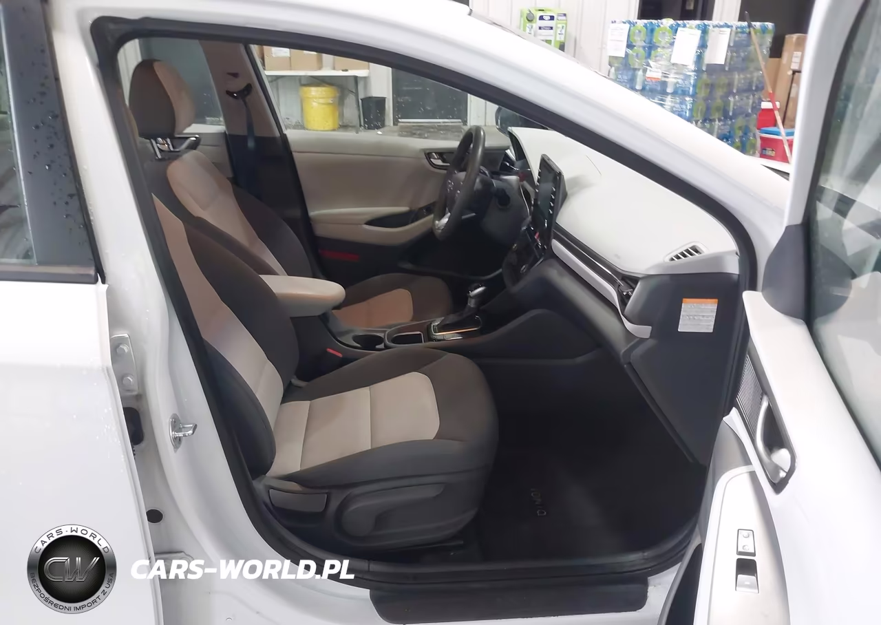 2020 Hyundai Ioniq Hybrid Blue VIN:KMHC65LC4LU233371 - 5