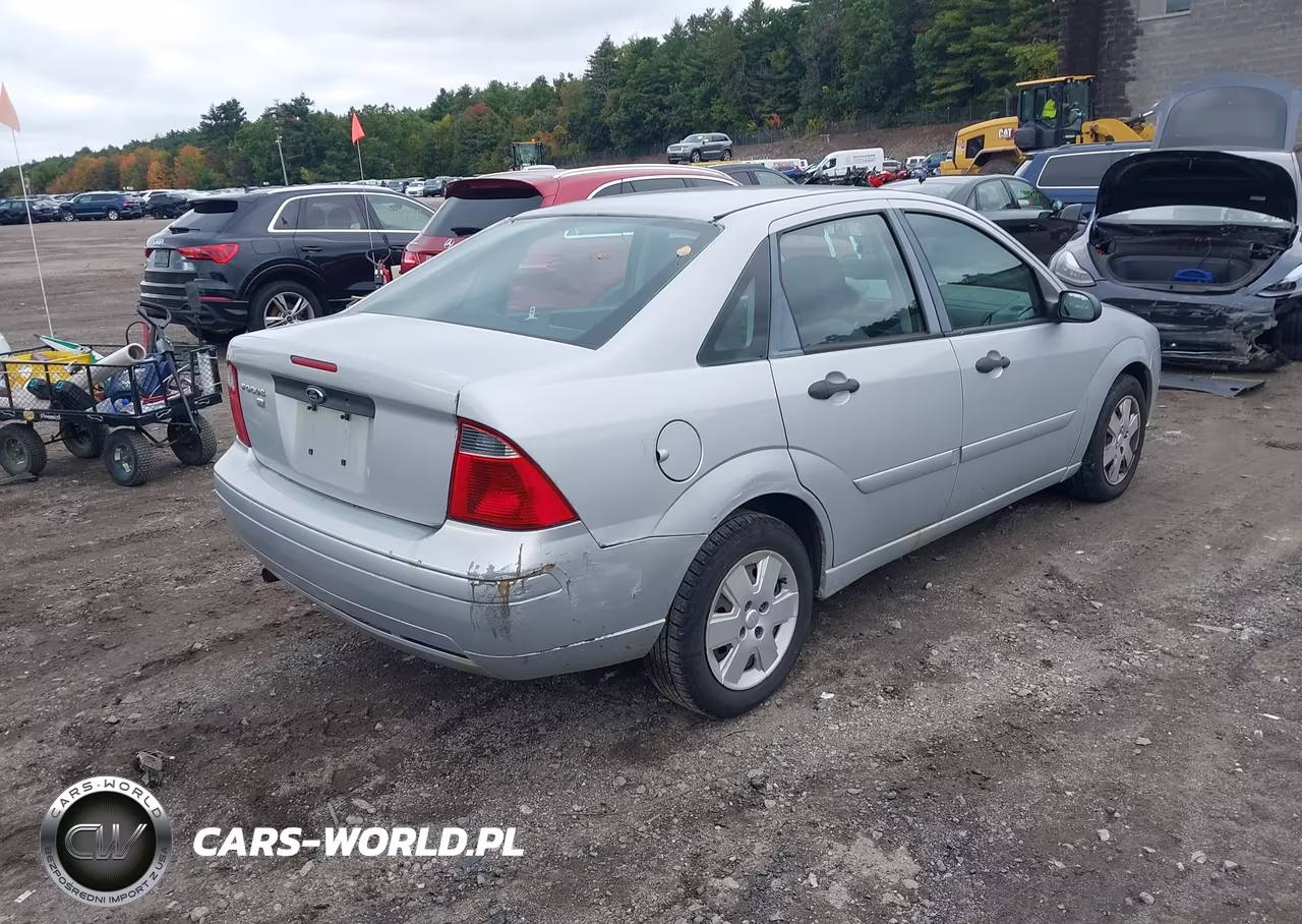 2007 Ford Focus S-Se-Ses VIN:1FAFP34N37W365251 - 4