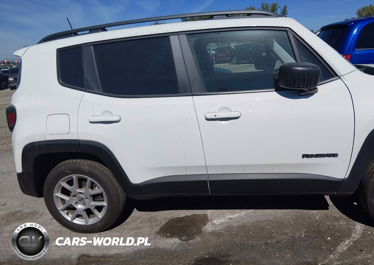 2022 Jeep Renegade Latitude 4X4 VIN:ZACNJDB11NPN73004 - 13