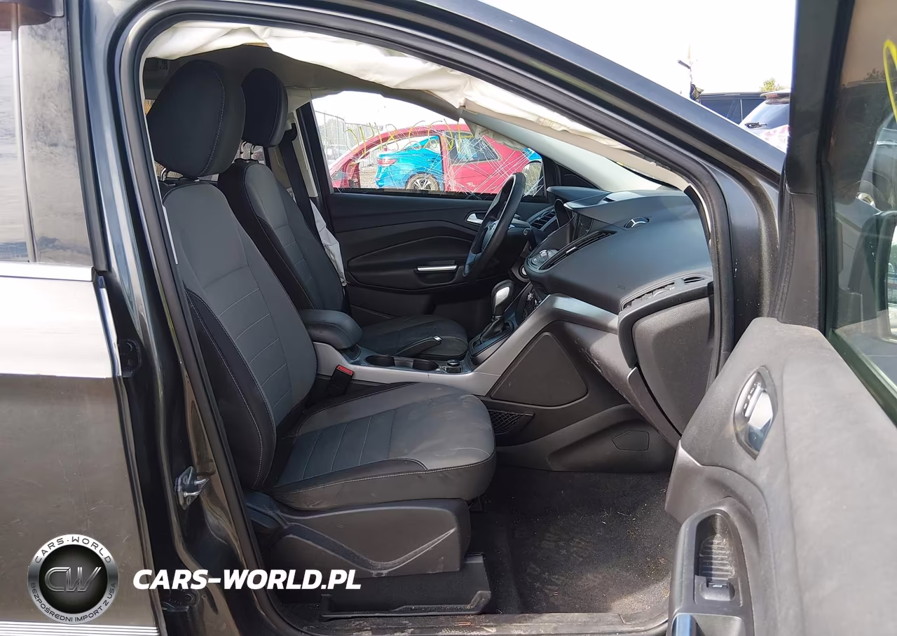 2016 Ford Escape Se VIN:1FMCU9GX7GUC22932 - 5