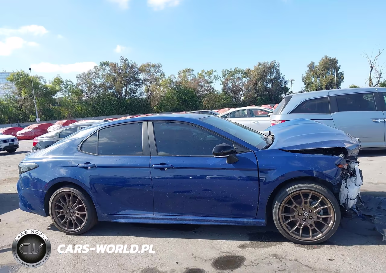 2023 Toyota Camry Se Nightshade Edition VIN:4T1G11AKXPU087888 - 14