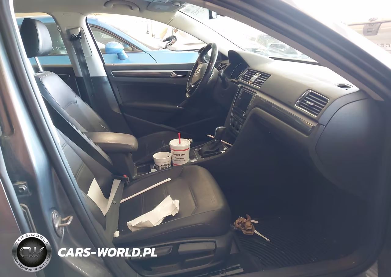 2018 Volkswagen Passat 2.0T Se VIN:1VWBA7A38JC023255 - 5