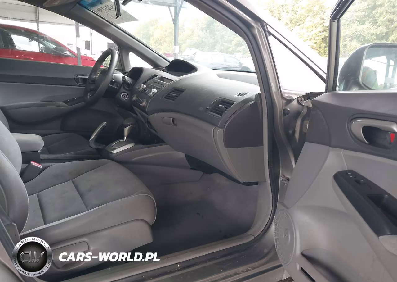 2008 Honda Civic Lx VIN:1HGFA16558L108044 - 5