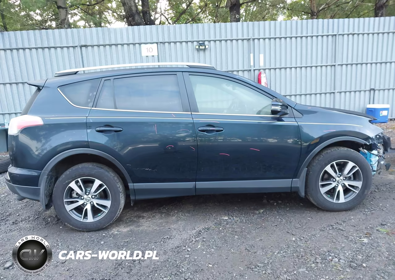 2018 Toyota Rav4 Xle VIN:JTMRFREV0JJ748189 - 14