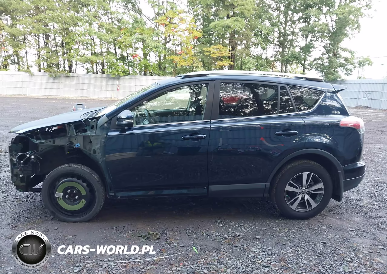 2018 Toyota Rav4 Xle VIN:JTMRFREV0JJ748189 - 15