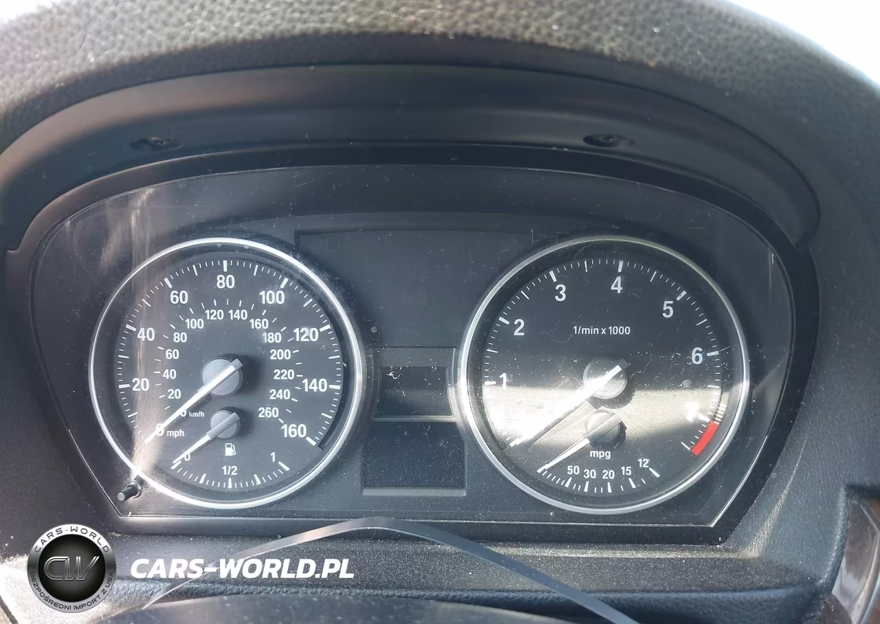 2011 BMW 328I VIN:WBAPH7G52BNN02397 - 7