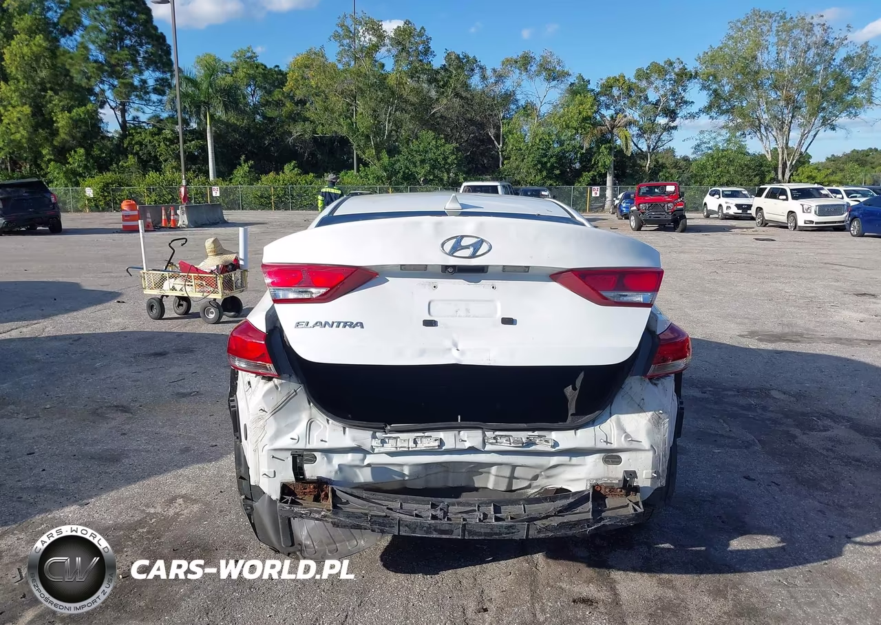 2017 Hyundai Elantra Se VIN:5NPD84LF9HH189974 - 16