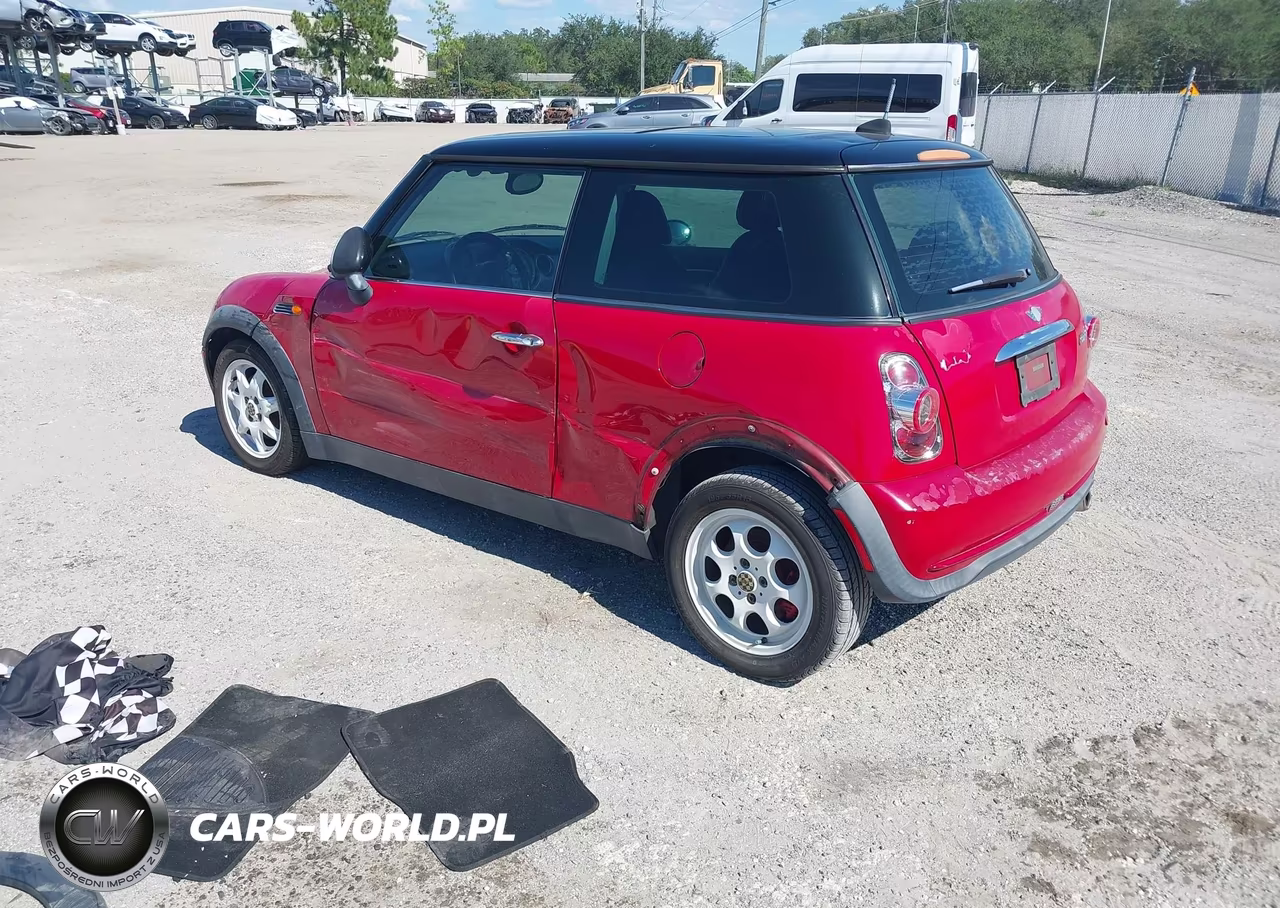 2005 Mini Cooper VIN:WMWRC33465TJ68677 - 3