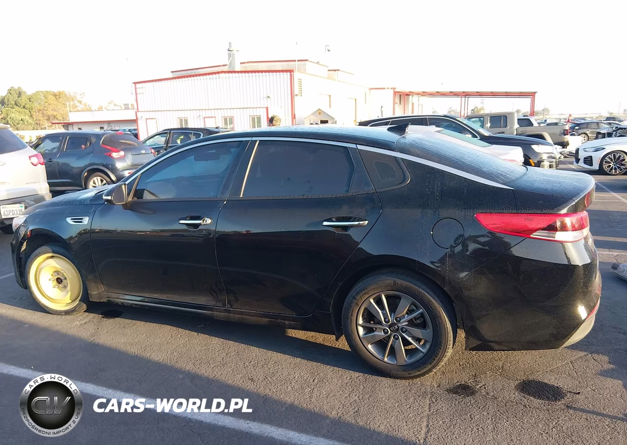2018 Kia Optima Lx Turbo VIN:5XXGT4L18JG213277 - 17