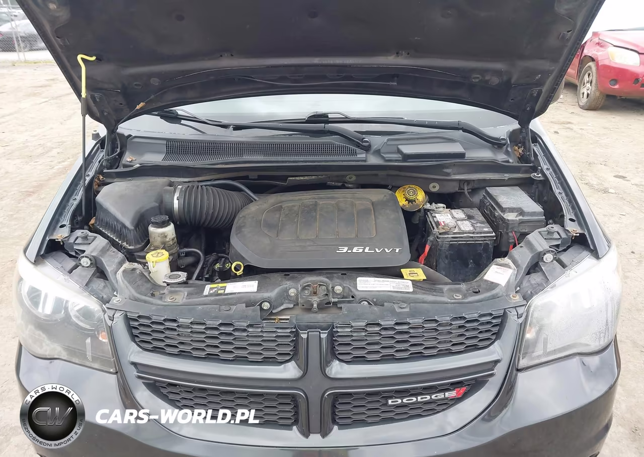 2015 Dodge Grand Caravan R-T VIN:2C4RDGEG6FR660701 - 10