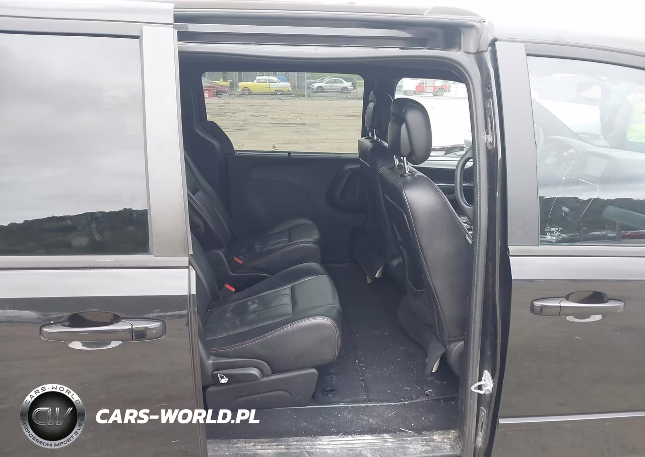 2015 Dodge Grand Caravan R-T VIN:2C4RDGEG6FR660701 - 8