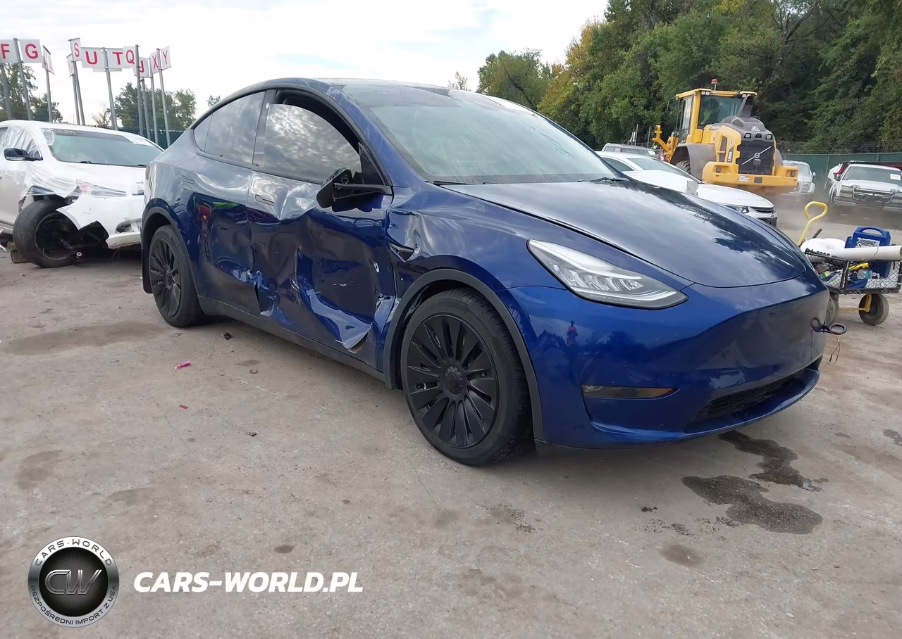 2021 Tesla Model Y Long Range Dual Motor All-Wheel Drive