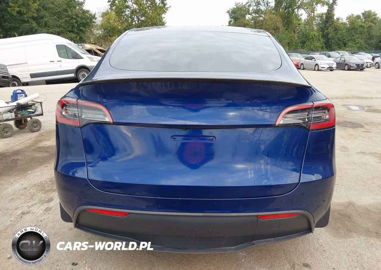 2021 Tesla Model Y Long Range Dual Motor All-Wheel Drive VIN:5YJYGDEE3MF213834 - 16