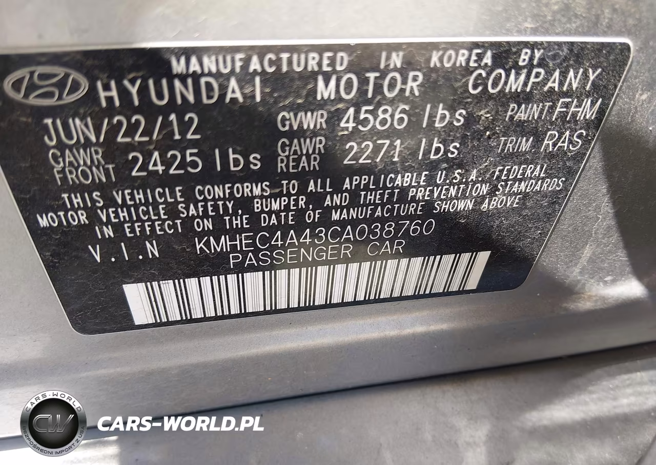 2012 Hyundai Sonata Hybrid VIN:KMHEC4A43CA038760 - 9