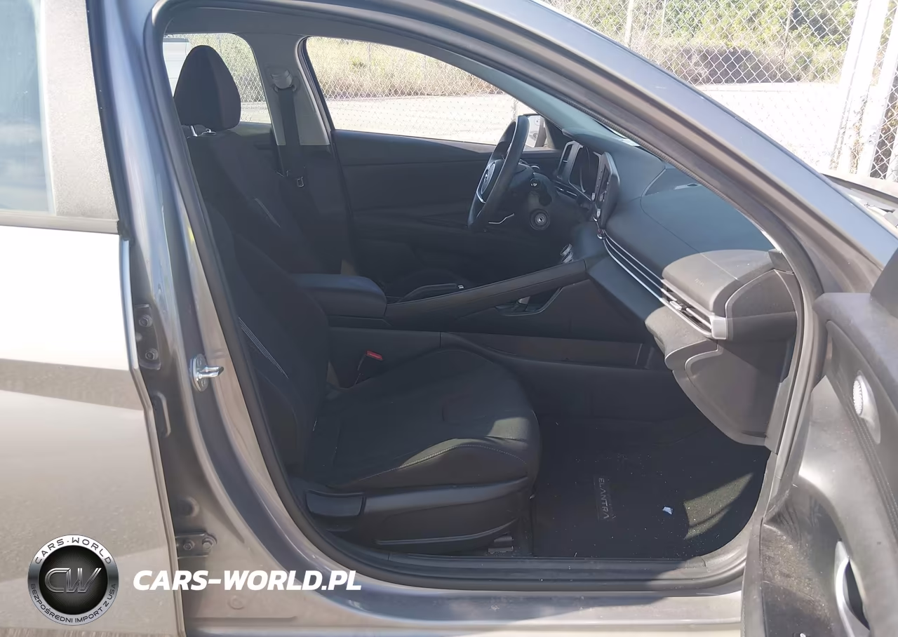 2023 Hyundai Elantra Se VIN:KMHLL4AG2PU548510 - 5