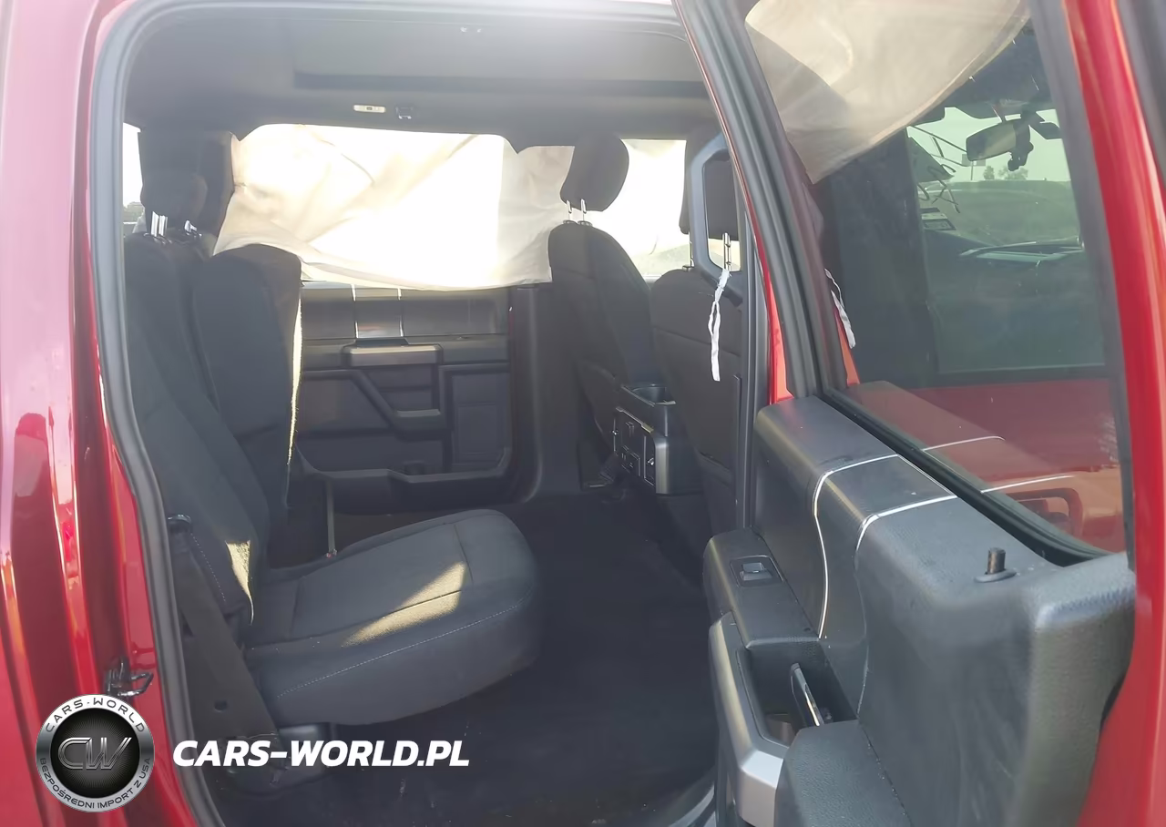 2018 Ford F-150 Xlt VIN:1FTEW1EP8JFA90979 - 8