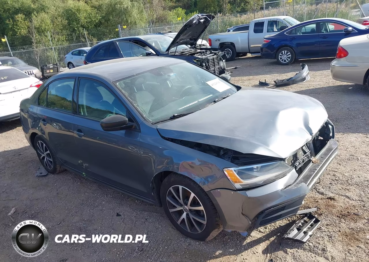 2016 Volkswagen Jetta 1.4T Se – zdjęcie 1 z 10