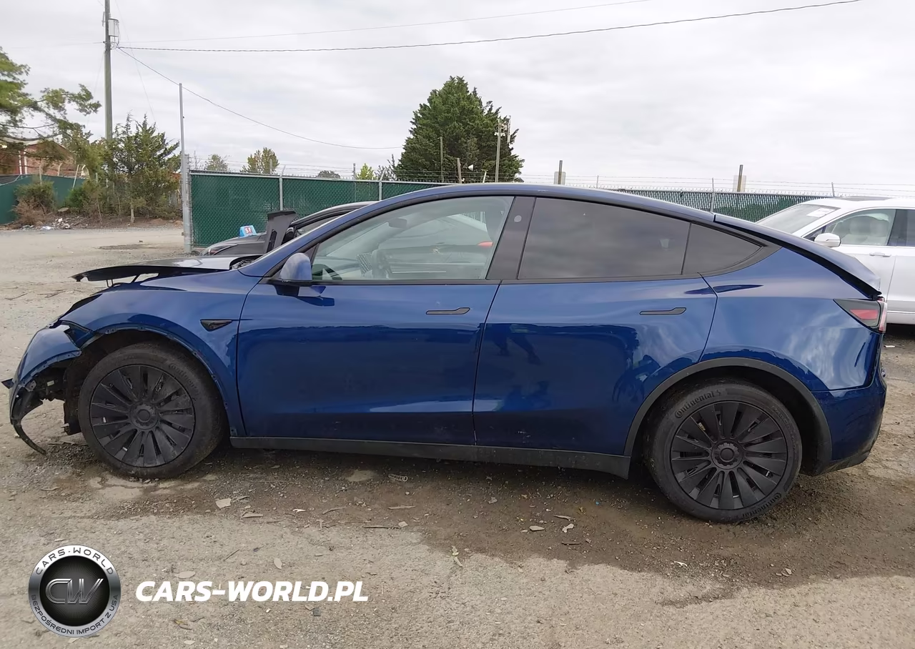 2023 Tesla Model Y Awd-Long Range Dual Motor All-Wheel Drive VIN:7SAYGAEE6PF834801 - 15