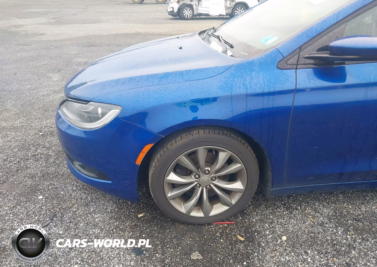 2016 Chrysler 200 S VIN:1C3CCCBG5GN153653 - 6
