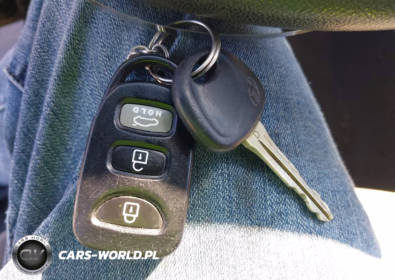 2010 Hyundai Elantra Gls VIN:KMHDU4AD5AU190415 - 11