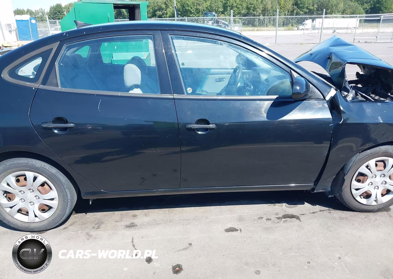 2010 Hyundai Elantra Gls VIN:KMHDU4AD5AU190415 - 13