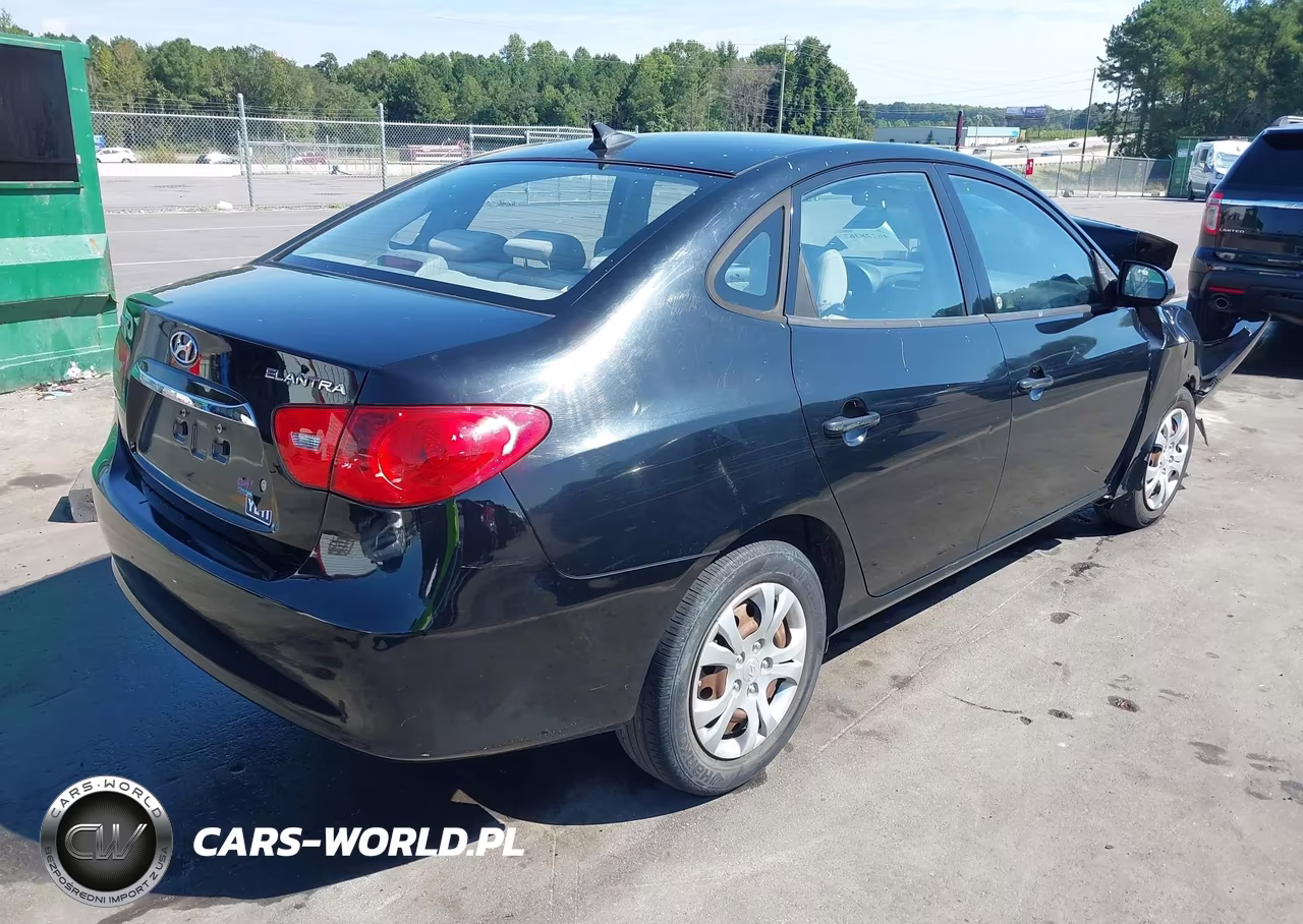 2010 Hyundai Elantra Gls VIN:KMHDU4AD5AU190415 - 4