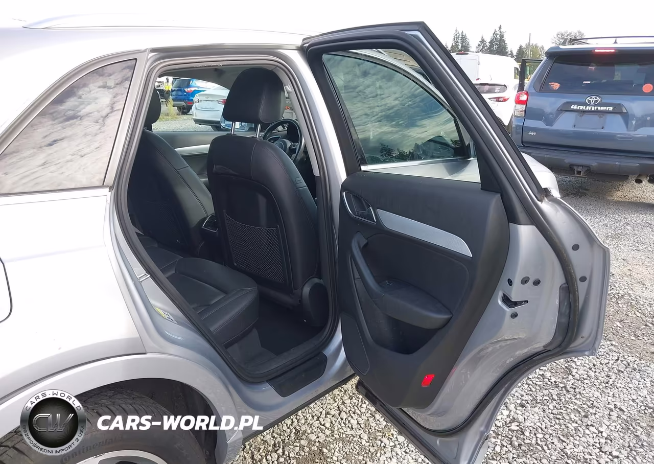 2015 Audi Q3 2.0T Premium Plus VIN:WA1EFCFS2FR003026 - 8