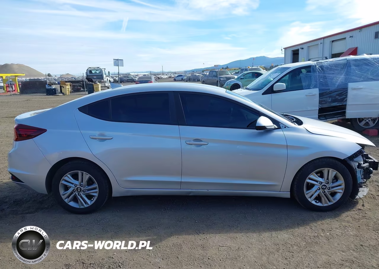 2020 Hyundai Elantra Sel VIN:5NPD84LF5LH521904 - 14