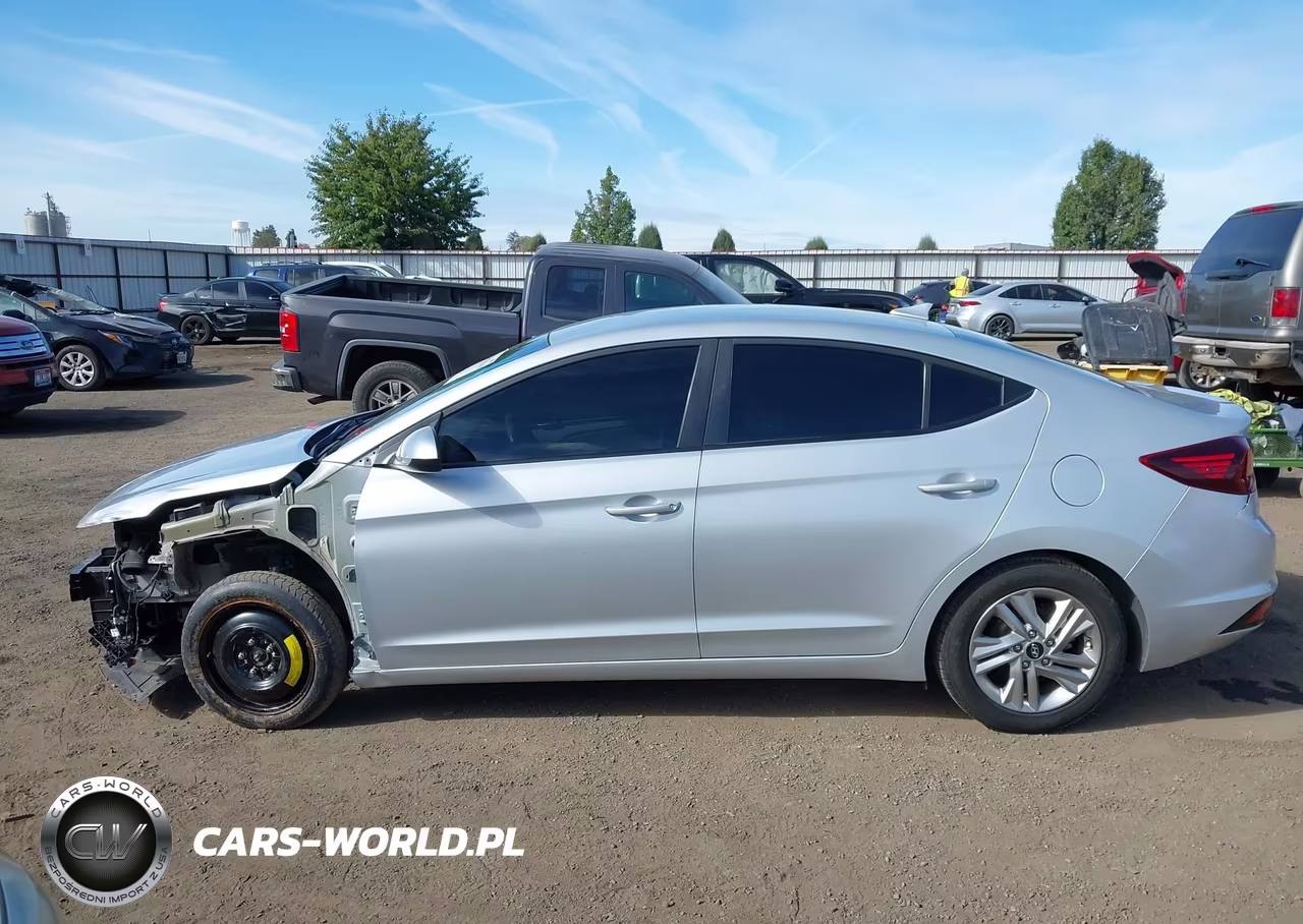2020 Hyundai Elantra Sel VIN:5NPD84LF5LH521904 - 15
