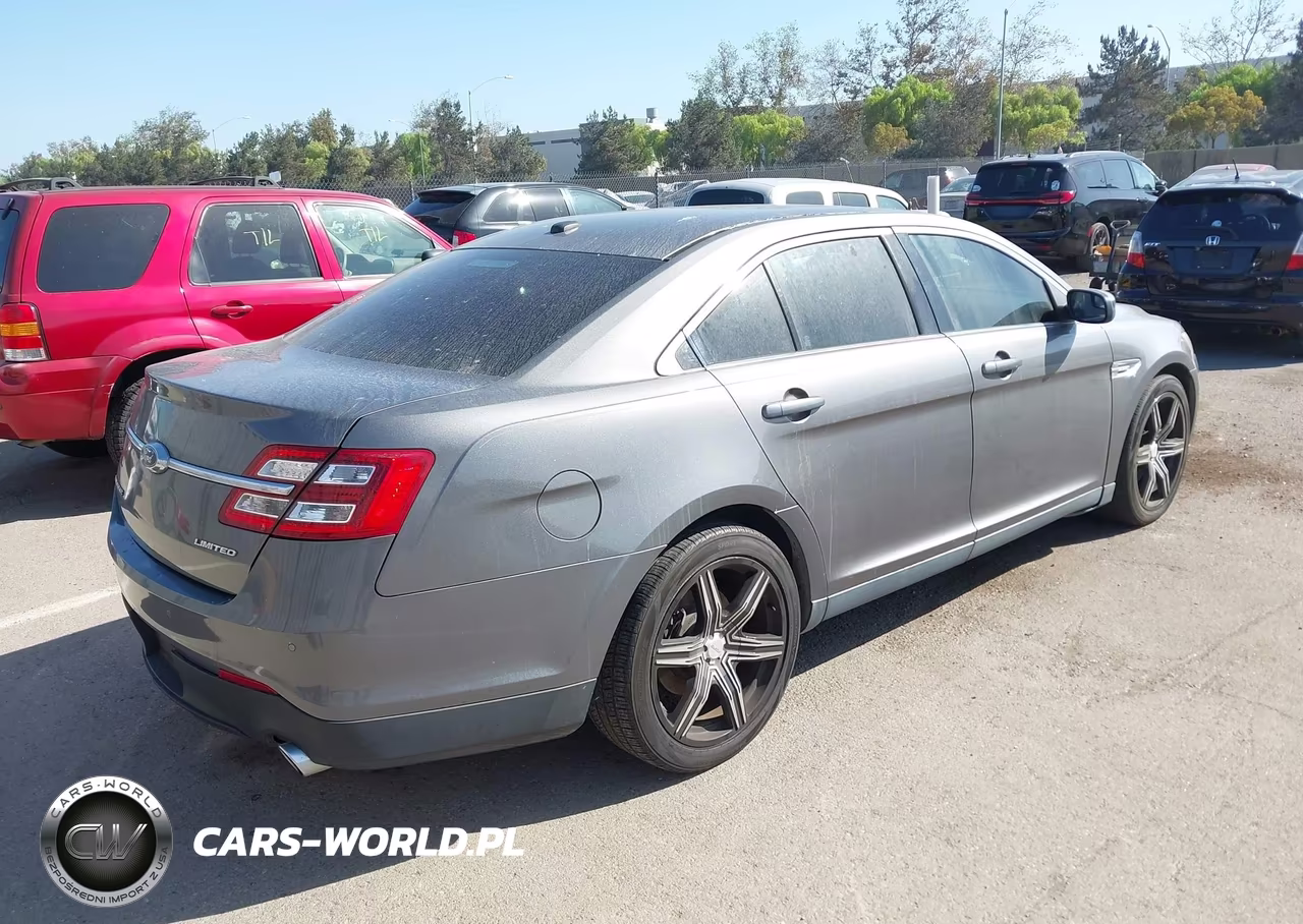 2013 Ford Taurus Limited VIN:1FAHP2F82DG122983 - 4