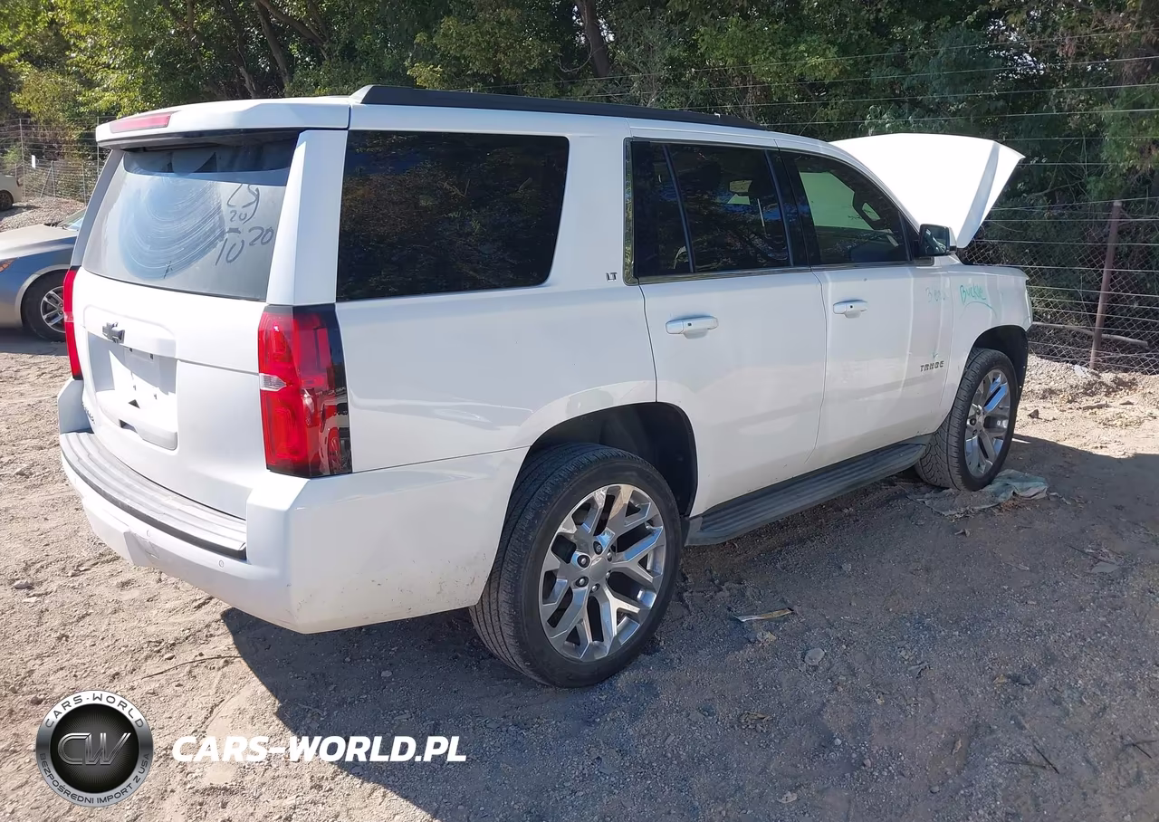 2015 Chevrolet Tahoe Lt VIN:1GNSKBKC6FR555603 - 4
