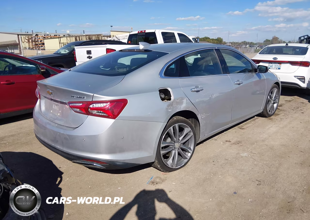 2019 Chevrolet Malibu Premier VIN:1G1ZE5SX8KF213240 - 4