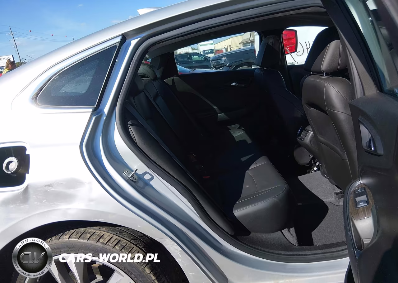 2019 Chevrolet Malibu Premier VIN:1G1ZE5SX8KF213240 - 8