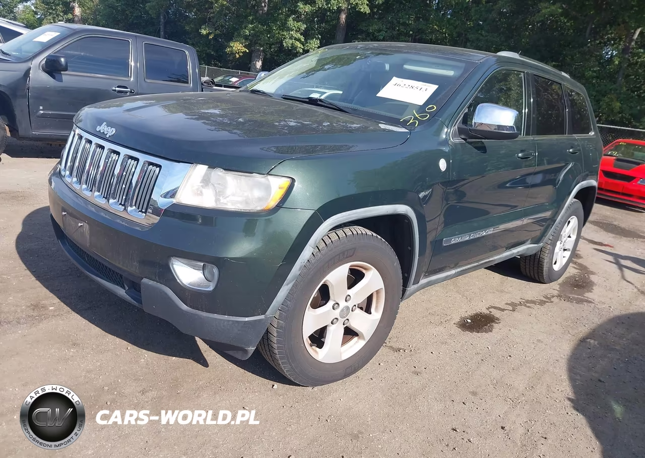 2011 Jeep Grand Cherokee Laredo VIN:1J4RR4GT9BC541628 - 2