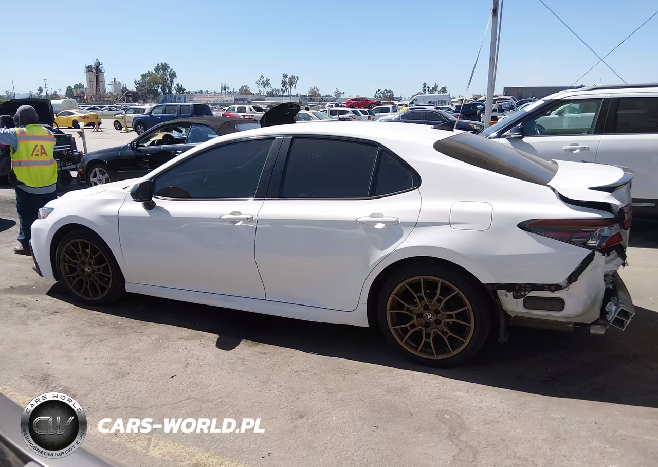 2024 Toyota Camry Hybrid Se Nightshade VIN:4T1G31AK9RU060050 - 15