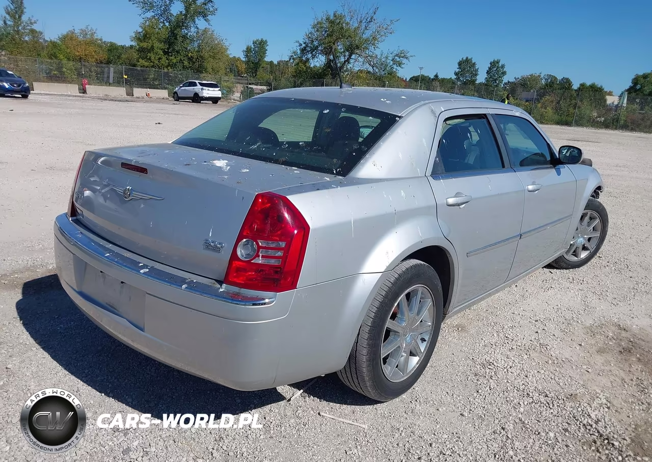 2008 Chrysler 300 Limited VIN:2C3KK33G28H171986 - 4