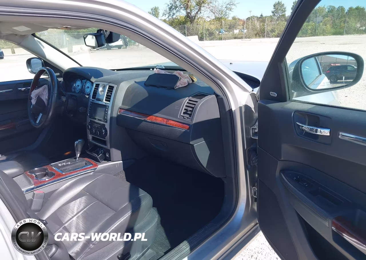 2008 Chrysler 300 Limited VIN:2C3KK33G28H171986 - 5