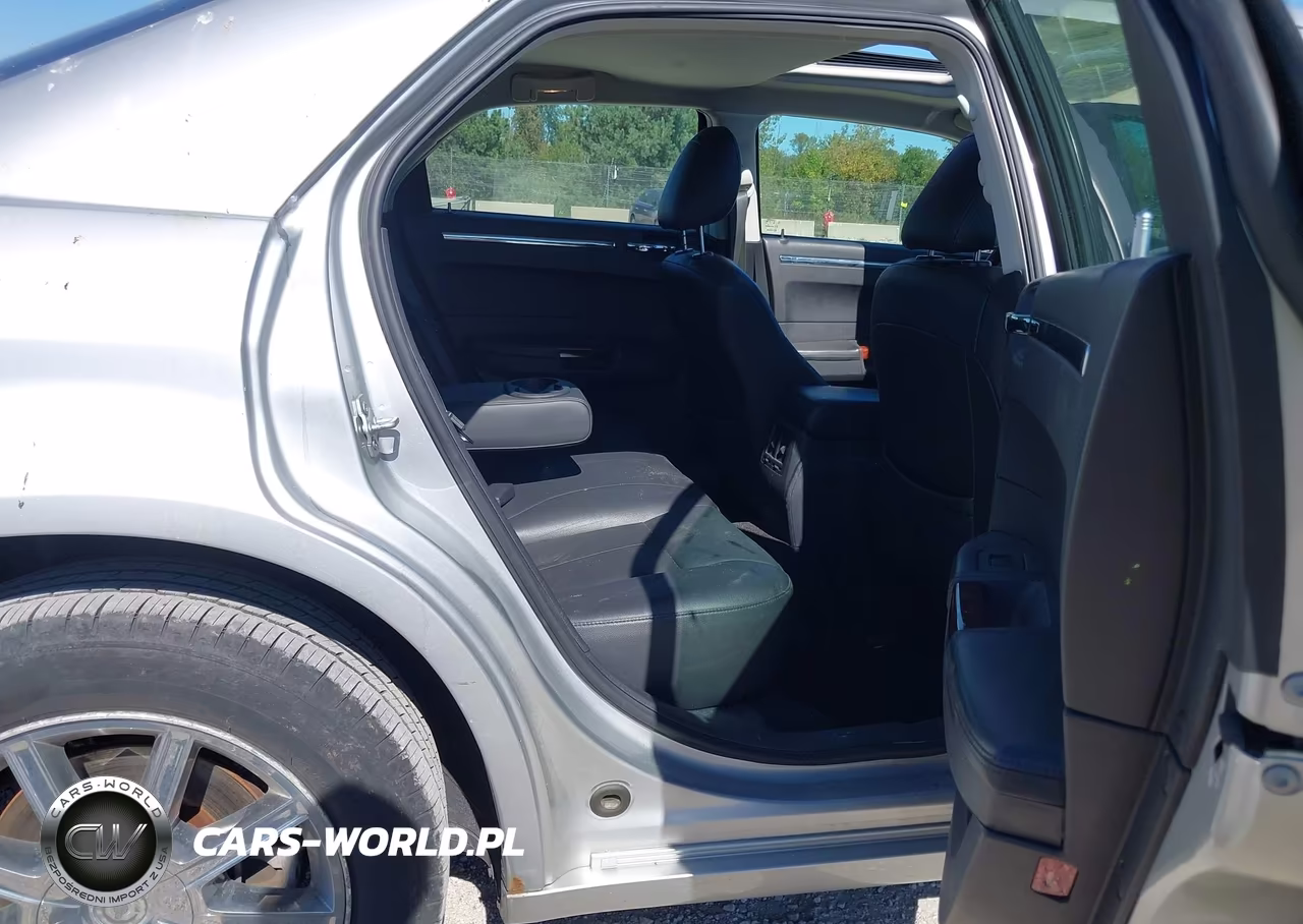 2008 Chrysler 300 Limited VIN:2C3KK33G28H171986 - 8