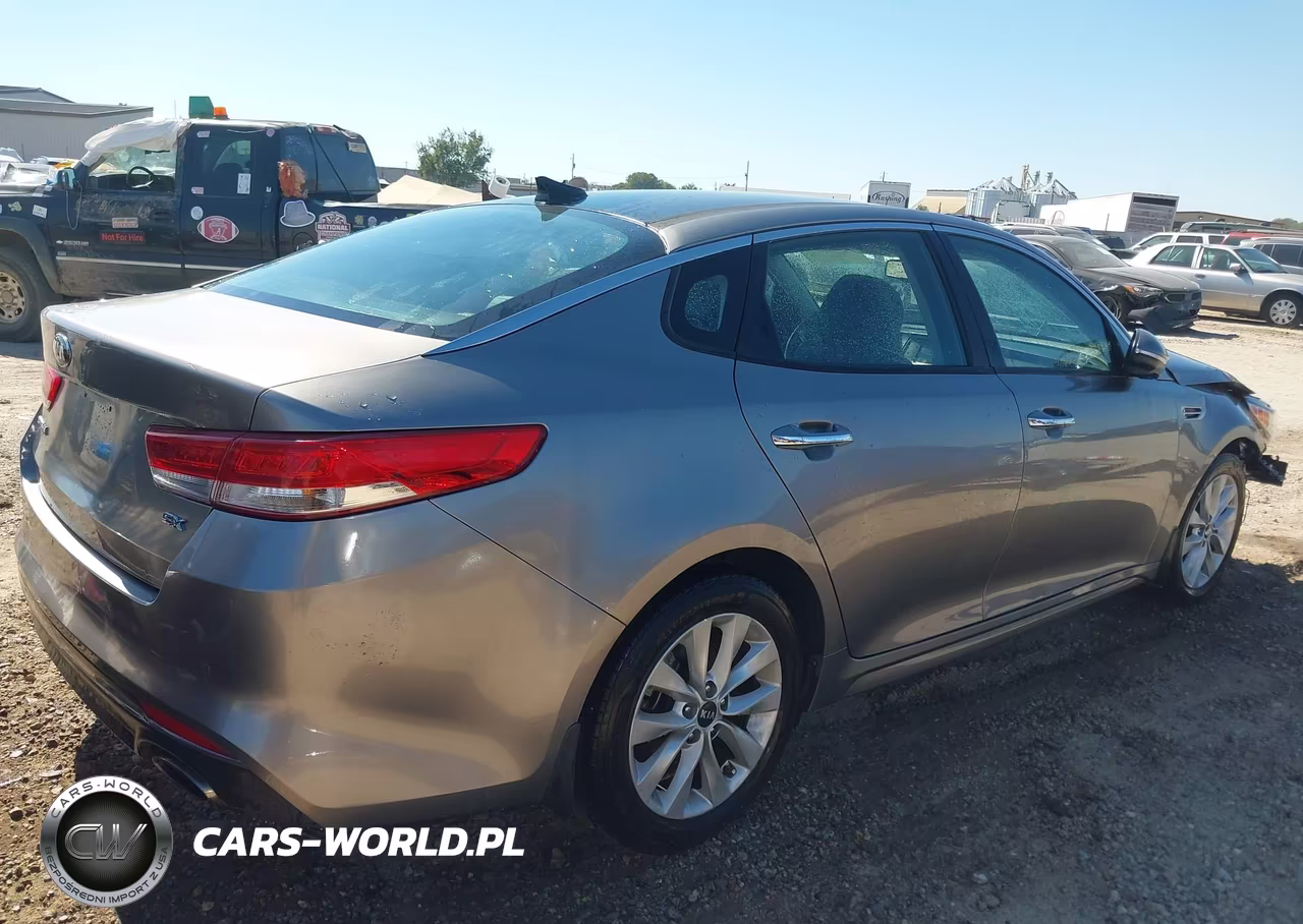 2018 Kia Optima Ex VIN:5XXGU4L34JG248137 - 4