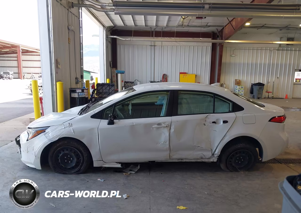 2023 Toyota Corolla Le VIN:JTDB4MEE0P3001151 - 15