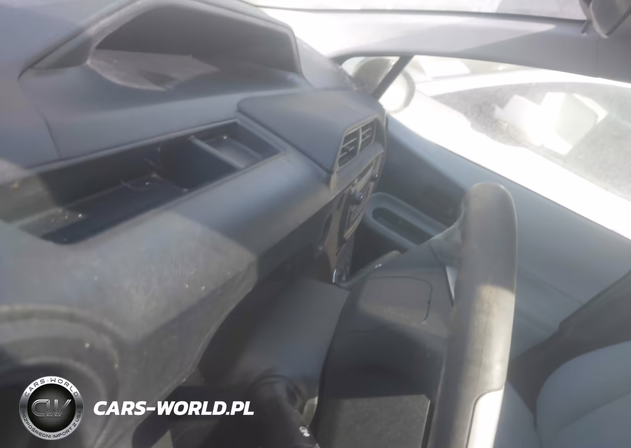 2014 Toyota Prius C One VIN:JTDKDTB39E1060169 - 7