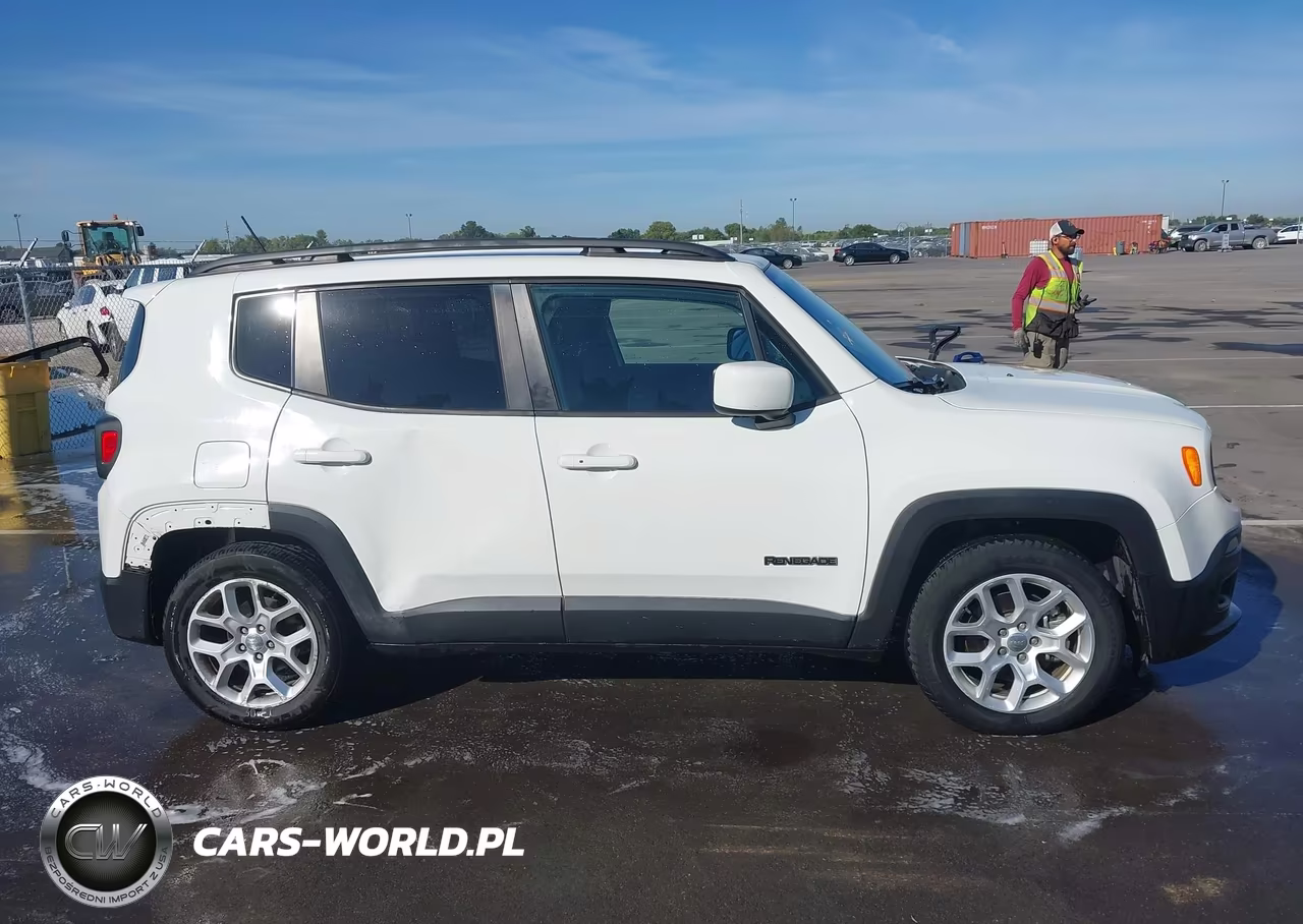 2016 Jeep Renegade Latitude VIN:ZACCJABT9GPE16589 - 13