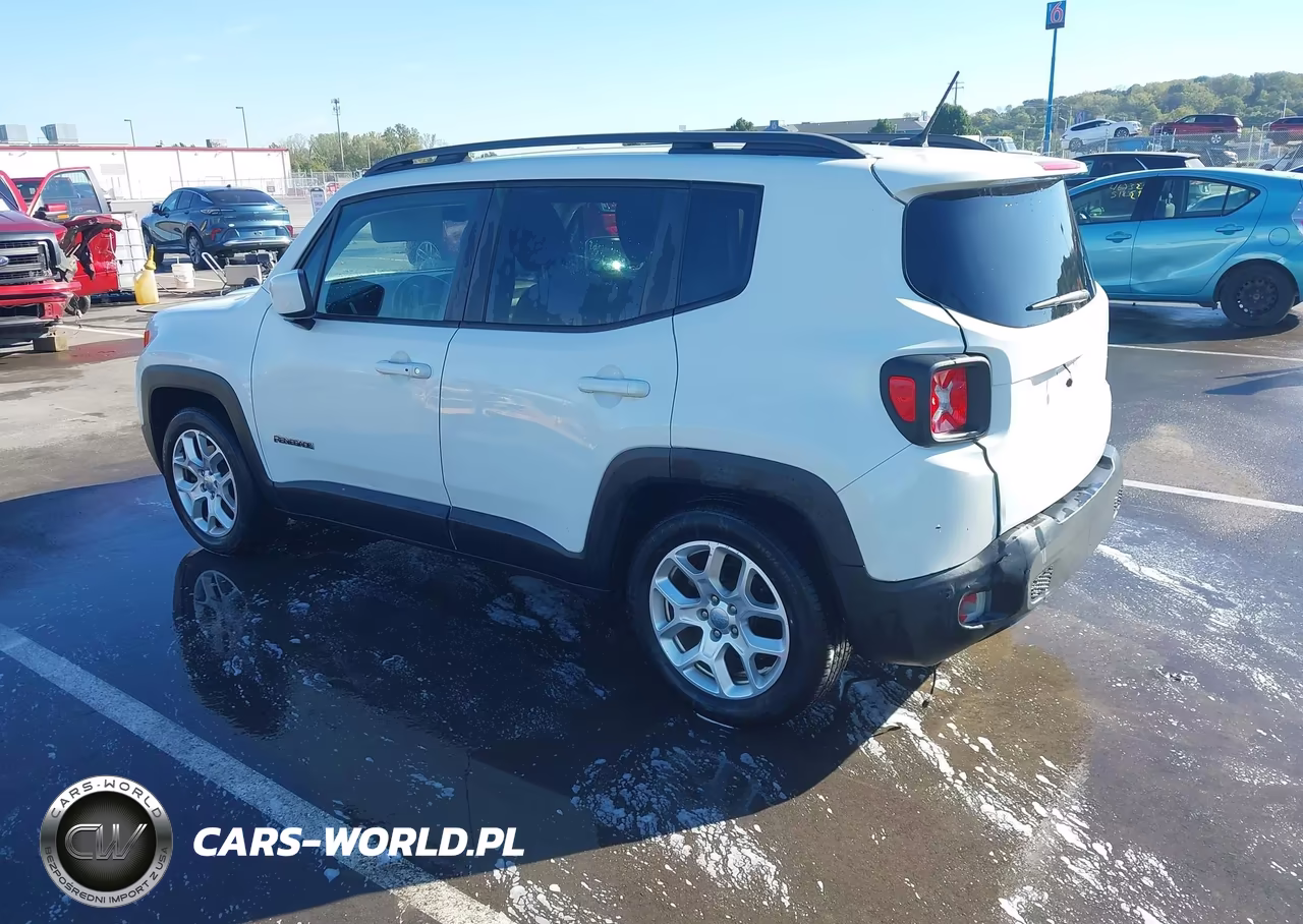 2016 Jeep Renegade Latitude VIN:ZACCJABT9GPE16589 - 3